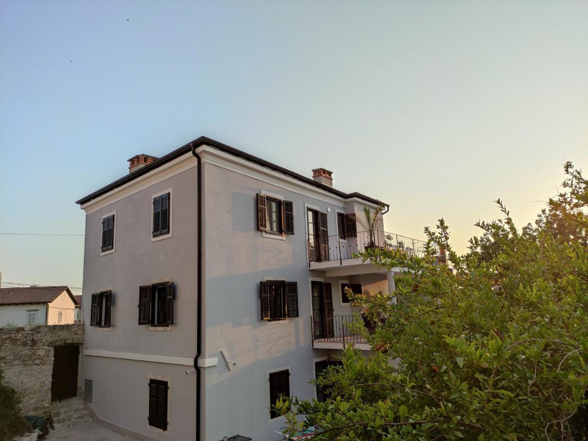 Apartvilla Castropola 외부 사진