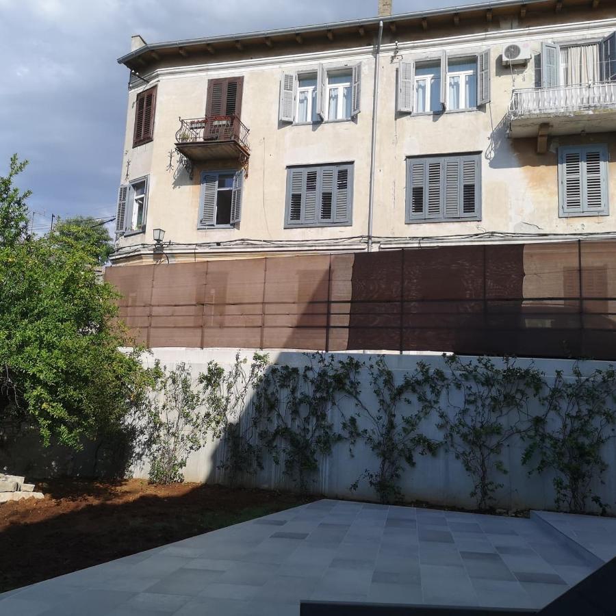 Apartvilla Castropola 외부 사진